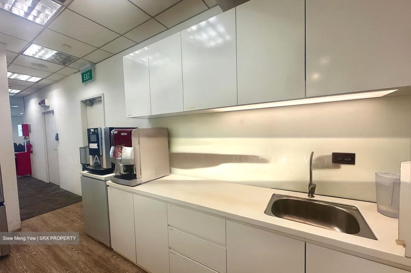 Sbf Center (D1), Office #570033881
